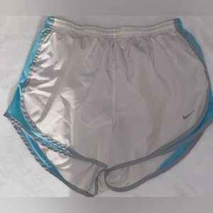 Nike Women's Dri-FIT Tempo Running Shorts White L